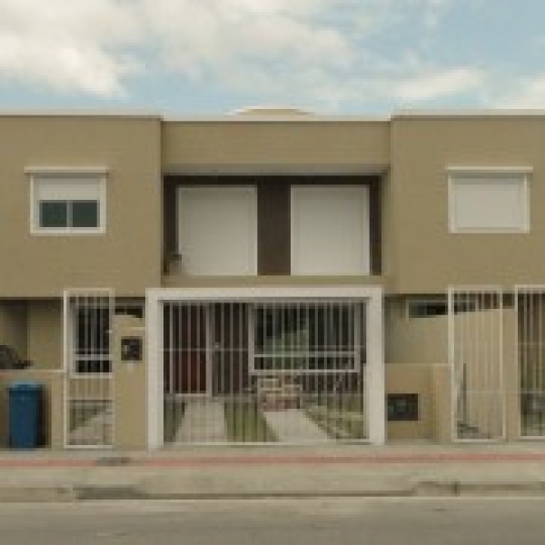 3 Casas em Condomínio – Marinas do Campeche II Lote 22 Quadra H